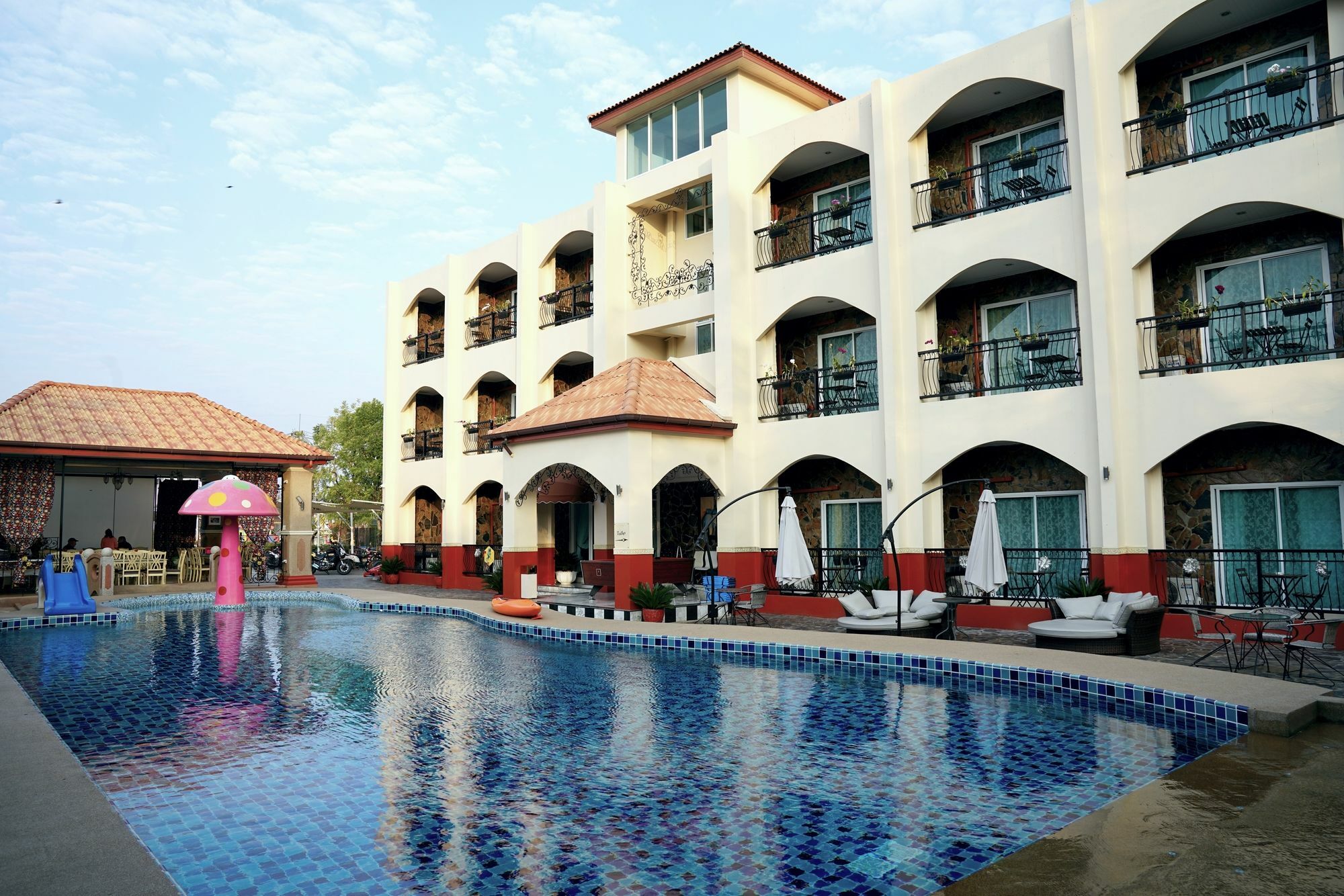 Venezia Resort Buriram Exterior foto